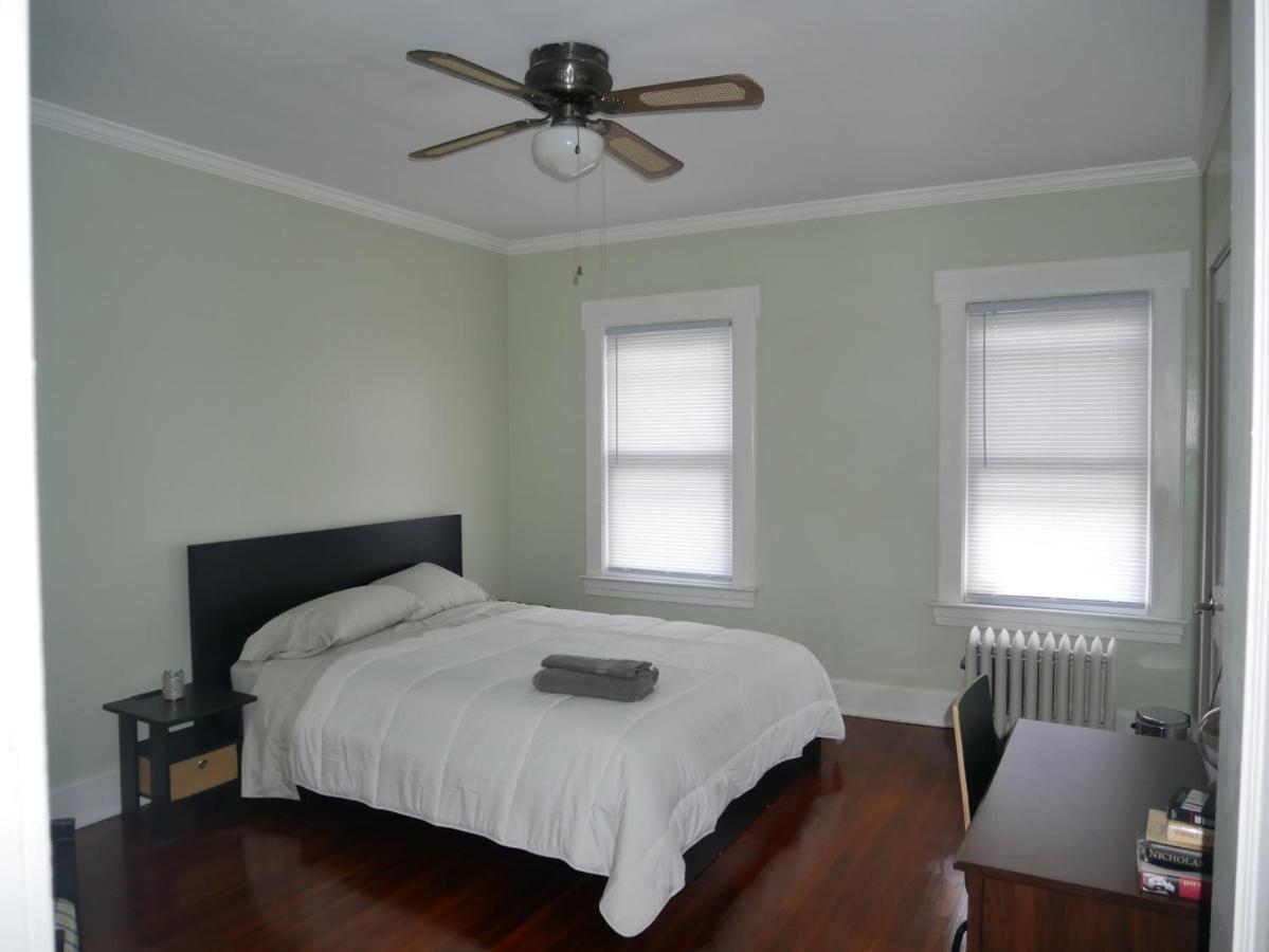 Arrivals & Departures Bed & Breakfast Elizabeth Luaran gambar
